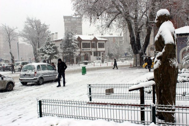 Türkiye'de hayran bırakan kar manzaraları 75