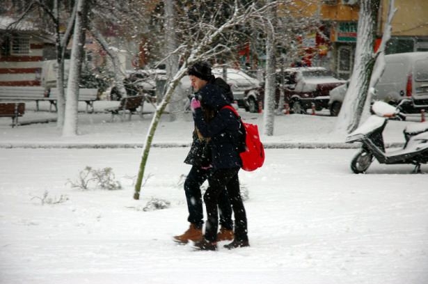 Yurttan kış manzaraları 125