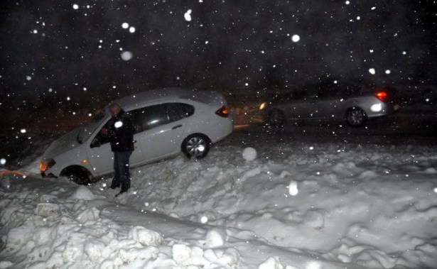 Yurttan kış manzaraları 130