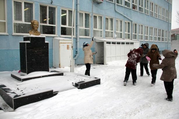 Yurttan kış manzaraları 76