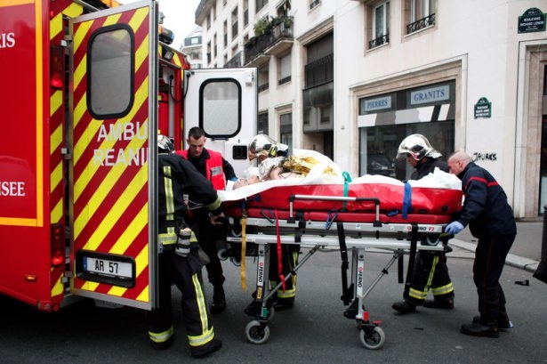 Paris'te mizah dergisine saldırı: 11 ölü 10