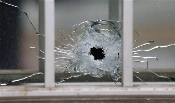 Paris'te mizah dergisine saldırı: 11 ölü 8