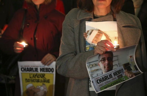 Fransa ayaklandı! Binlerce kişi oraya akın etti 5