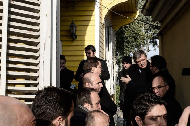 Abdullah Gül'den anlamlı ziyaret 8