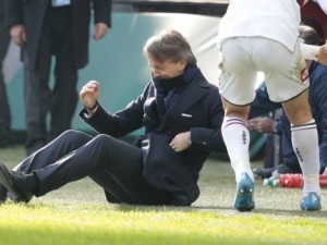 Marco Andreolli, Mancini'yi yere serdi