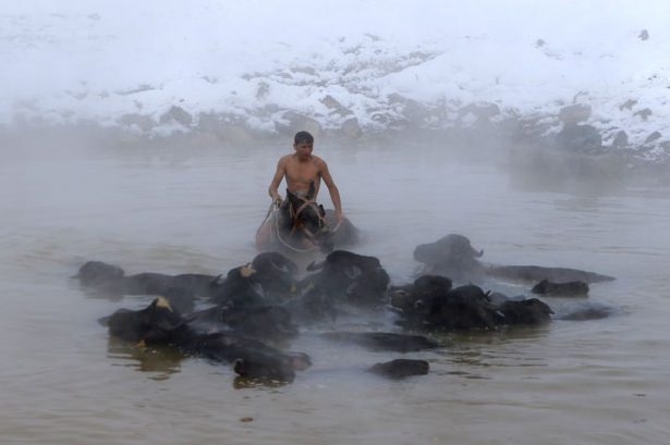 Dondurucu soğukta kaplıca keyfi 12