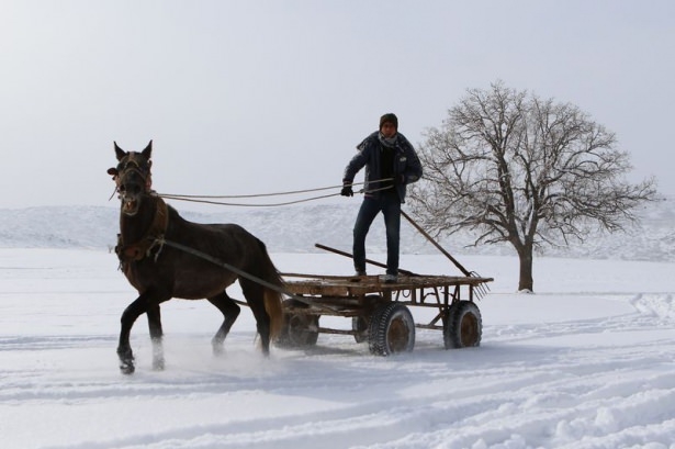 Dondurucu soğukta kaplıca keyfi 17