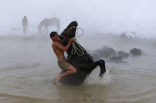 Dondurucu soğukta kaplıca keyfi 8