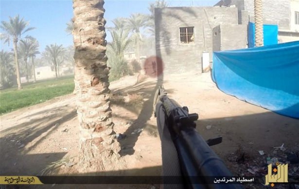 IŞİD´den inanılmaz infaz! (+13) 37