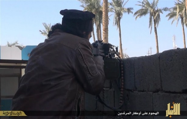 IŞİD´den inanılmaz infaz! (+13) 51