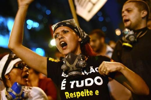 Brezilya'da öğretmen protestosu olaylı geçti 14