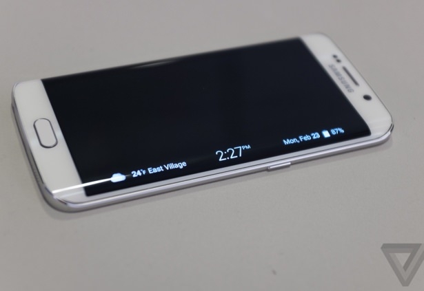 Samsung bombayı patlattı! İşte Galaxy S6 11
