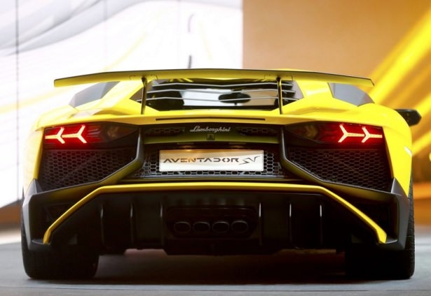 Cenevre 2015'in göz kamaştıran modelleri 12