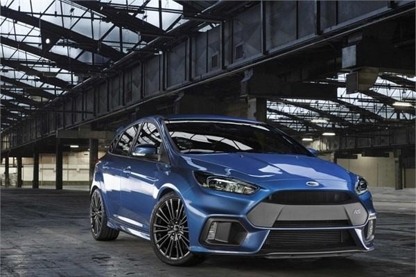 Cenevre 2015'in göz kamaştıran modelleri 91