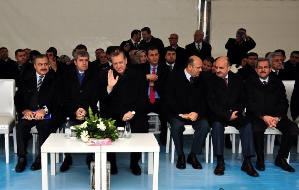 Erdoğan, Çanakkale Şehitliği'nde dua etti 16