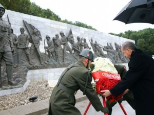 Erdoğan, Çanakkale Şehitliği'nde dua etti
