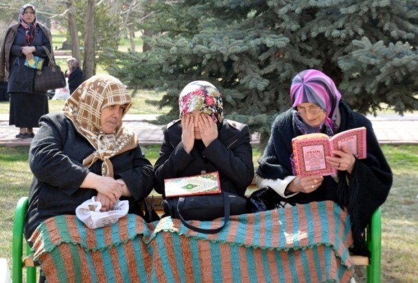 Türkiye'de YGS heyecanı 4