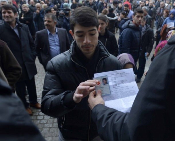 Türkiye'de YGS heyecanı 8