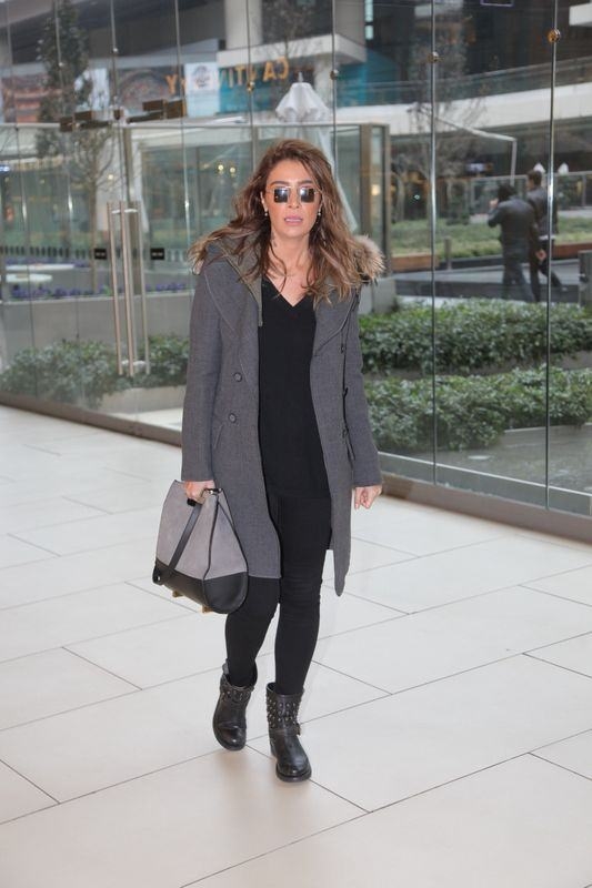 Ünlüler Kayahan'ın ardından ne dedi? 13