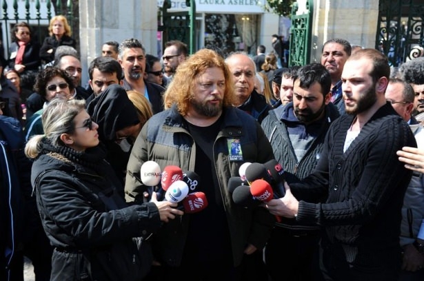 Erdoğan ve ünlü isimlerden Kayahan'a son görev 28