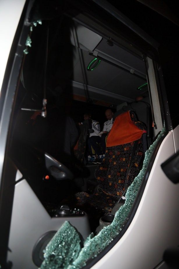 F.Bahçe kafilesine Trabzon'da silahlı saldırı 56