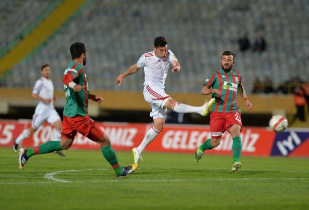 İzmir derbisinde tarihi fark! 6