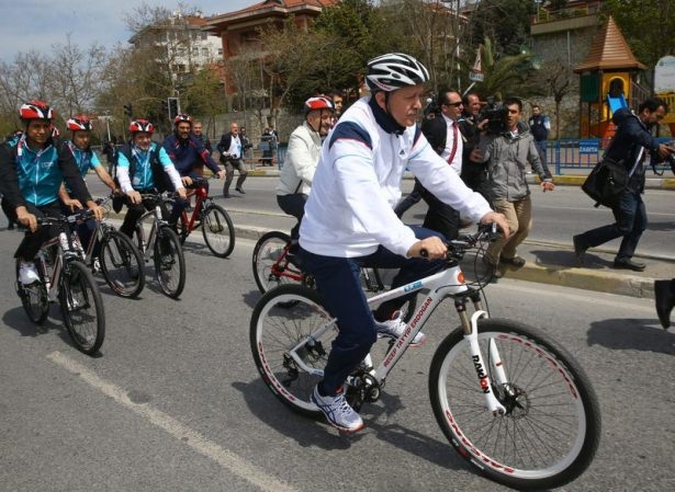 Cumhurbaşkanı Erdoğan pedal çevirdi 12