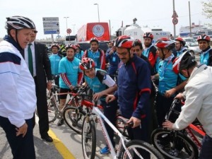 Cumhurbaşkanı Erdoğan pedal çevirdi