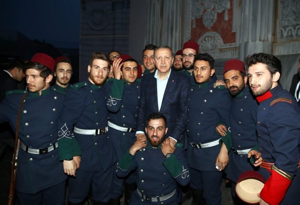 Erdoğan'dan 'Filinta' setine sürpriz ziyaret 9