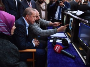 Erdoğan'dan 'Filinta' setine sürpriz ziyaret