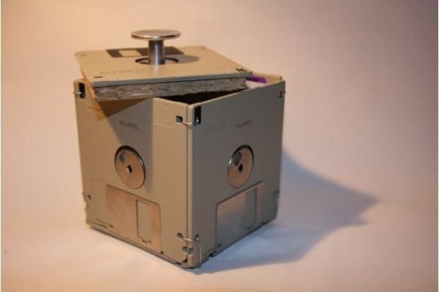 Bilgisayar parçalarıyla bakın neler yaptılar 19