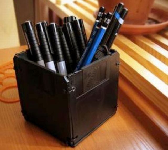 Bilgisayar parçalarıyla bakın neler yaptılar 2