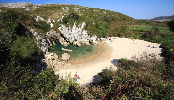 Dünyanın en sıradışı plajları 24