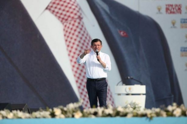 Başbakan Davutoğlu İstanbul'da konuştu 18