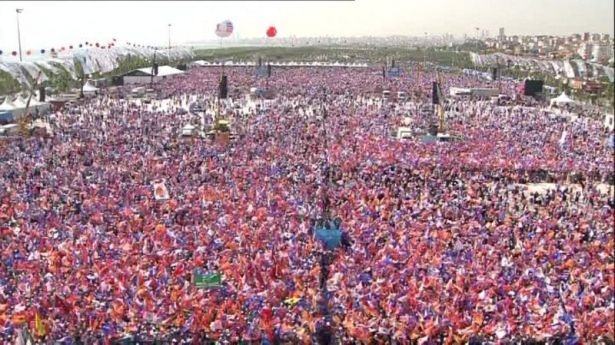 Başbakan Davutoğlu İstanbul'da konuştu 19