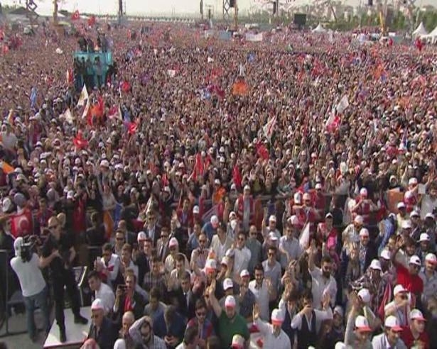 Başbakan Davutoğlu İstanbul'da konuştu 24