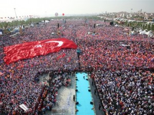 Başbakan Davutoğlu İstanbul'da konuştu