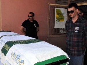 Levyeyle öldürülen öğretmene hüzünlü veda!