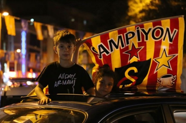 Yurtta Galatasaray coşkusu 32