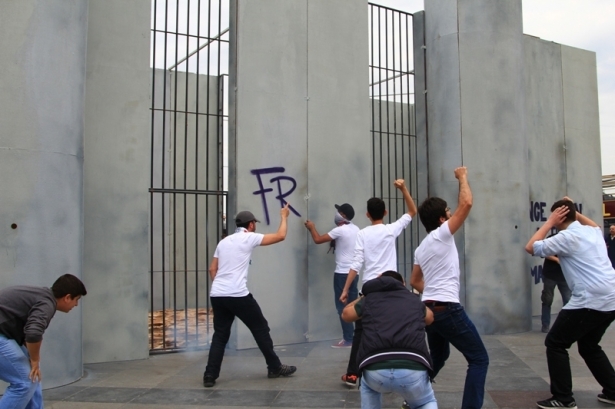 Filistin zulmü Eminönü'nde canlandırıldı 3
