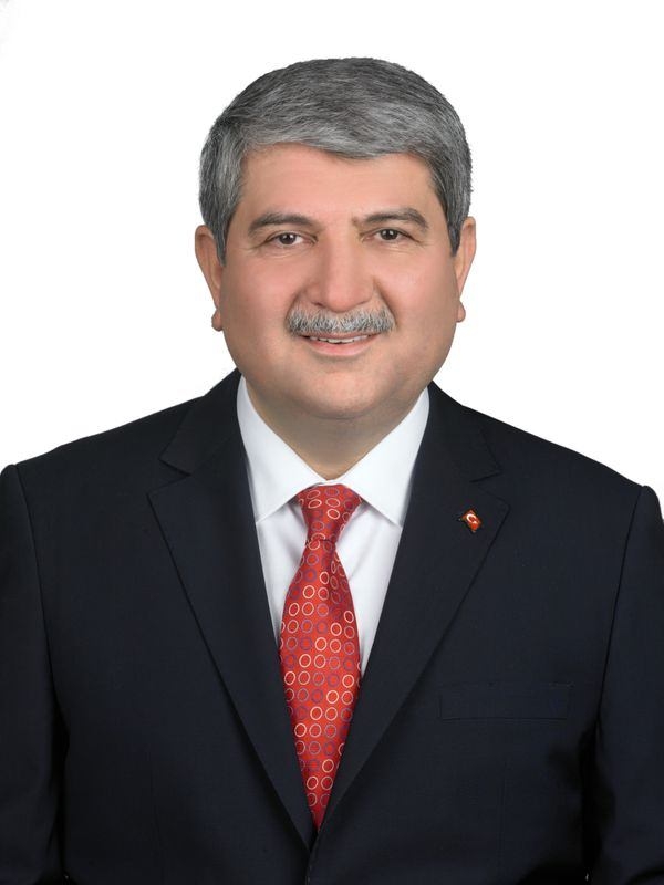 İl il AK Parti'nin milletvekilleri ve oy oranları 77