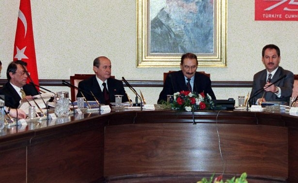 Türkiye'nin 'imkansız' koalisyonları 17