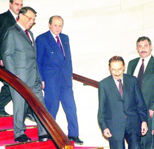 Türkiye'nin 'imkansız' koalisyonları 24