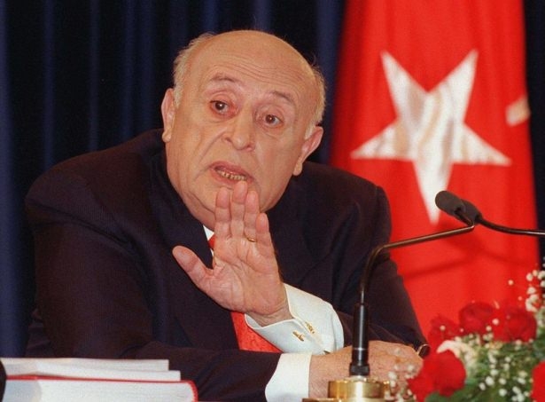 Siyasiler ve ünlülerden Süleyman Demirel mesajı 11