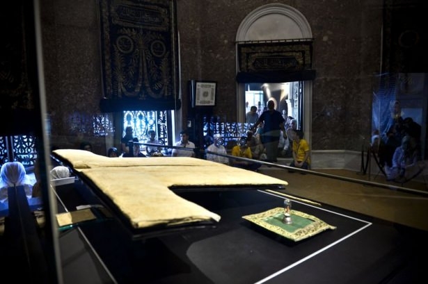 Hırka-i şerif ziyarete açıldı 19