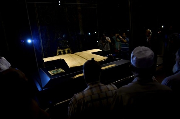 Hırka-i şerif ziyarete açıldı 21