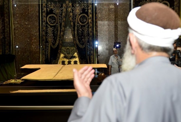 Hırka-i şerif ziyarete açıldı 6