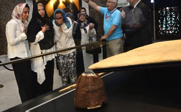 Hırka-i şerif ziyarete açıldı 8