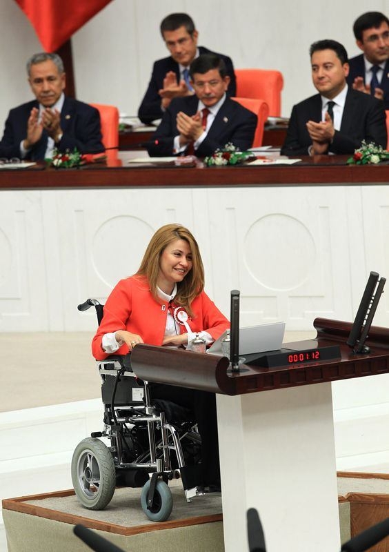 Meclis'te 25. Dönem 16