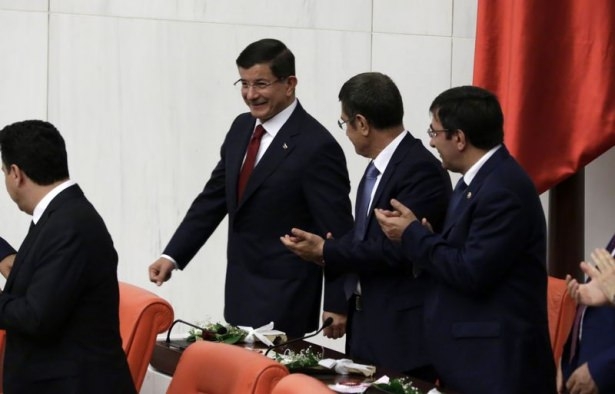 Meclis'te 25. Dönem 9